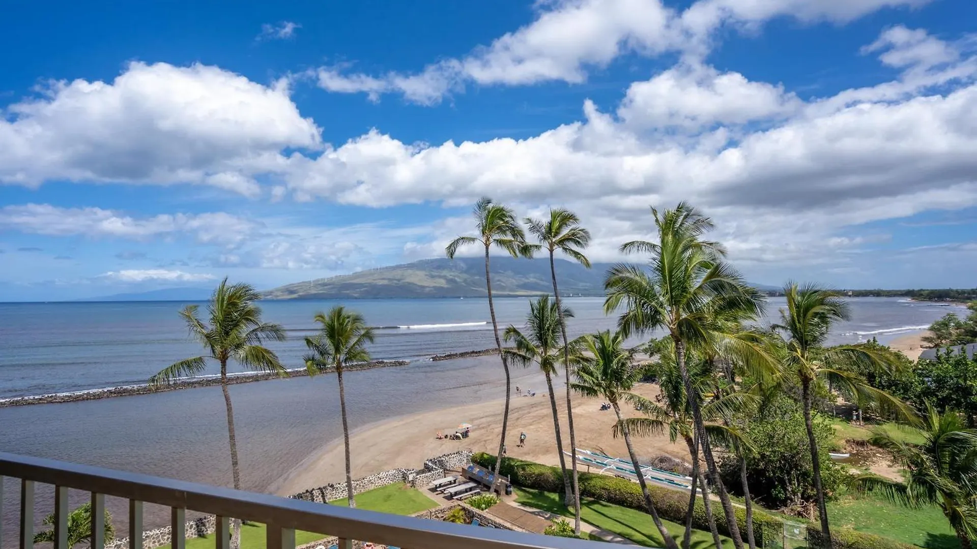 Appartement Upscale Oceanfront Penthouse Vistas à Kihei