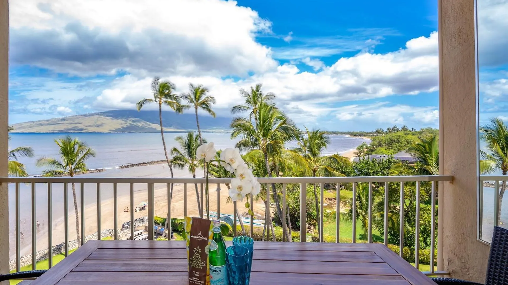 Appartement Upscale Oceanfront Penthouse Vistas à Kihei
